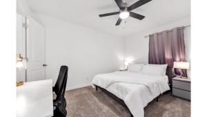 Cozy 2BD Near Walmart HQ with Long Stay Savings