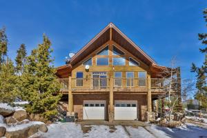 Bluejay bunkhouse