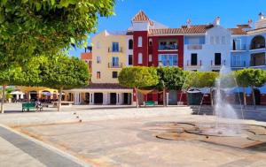 Ground floor family apartment, Close to Town and pool