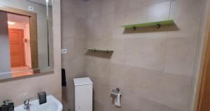 Ground floor family apartment, Close to Town and pool