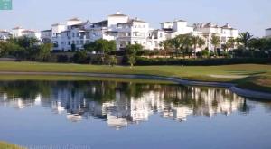 Ground floor family apartment, Close to Town and pool