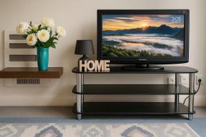 Comfy 2BR Flat - Free Parking - Near City Centre