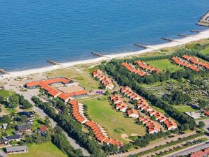 6 person holiday home on a holiday park in Sæby