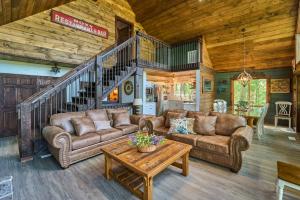 Smoky Cabin with Hot Tub, Sleeps 12, Near Downtown
