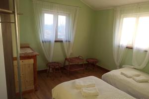 Family friendly house with a swimming pool Juradi, Central Istria - Sredisnja Istra - 24271