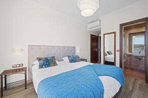 Hotels Hotel De La Darse : photos des chambres