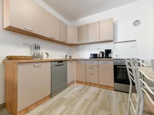 Four Bedroom Villa With Hot Tub