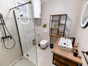 Four Bedroom Villa With Hot Tub