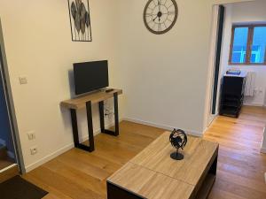 Studio central et chaleureux