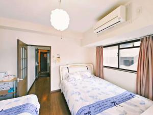 Lucky sky周围设施配套齐全1Ldk可容纳5人 徒步心斋桥商圈 高楼层俯瞰大阪