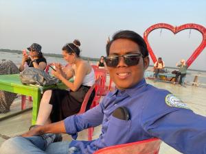Siem Reap Sunset at Floating Village Private Tour &Guide