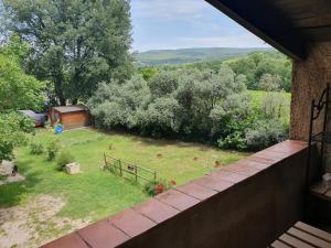 Les Marronniers Charmant petit appartement a La Tour dAigues Vaucluse