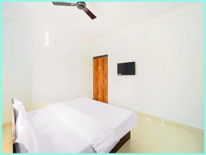 BHUBANESWAR HOTEL # GRACE PREMIUM - Restaurant Facilities - wifi available - free parking- Near Dr APJ Kalam Park - A Luxuary Hotel In Bhubaneswar