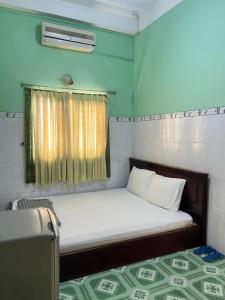 Khách Sạn Hoàng Nhân