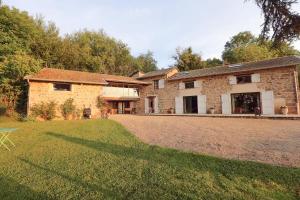 Family Home In The Heart Of Beaujolais