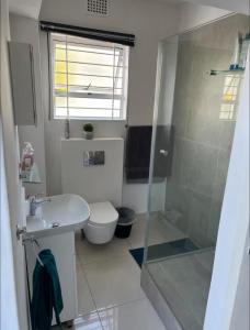 Cape Town Apartment, Sea View