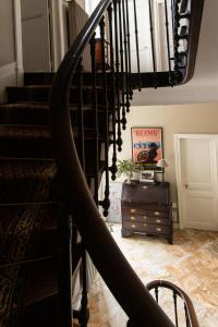 Au 16 Place Saint Louis