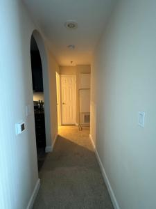Spacious large 1 bedroom with parking