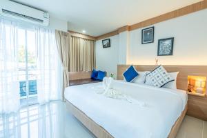 Seaside Patong House - Newly Open