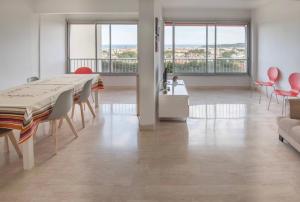 Beautiful apartment 82m2, WiFi, Air conditioning, sea view & pool & tennis