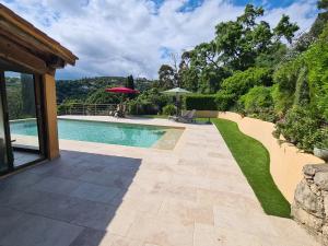 Lou Pei Magnifique vue mer Piscine chauffée 10x5m 5 ch 5sdb