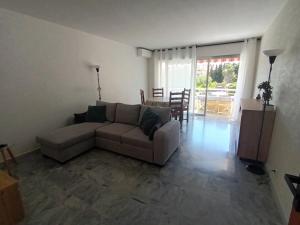 Appartement Fréjus - T3 - 2 chambres - 4 personnes - garage - clim - port à 300 m