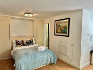 Studio Close to Excel Centre