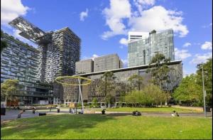 1 bedroom 5 minutes to central station