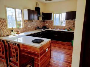 Hitisha Home stay
