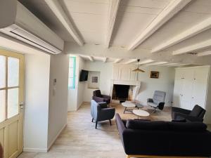 Maisons de vacances roumeneche THERMALISME jonzac au sejour ou a la semaine : photos des chambres