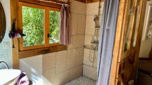 B&B / Chambres d'hotes Le Nid Dans Les Bruyeres : photos des chambres