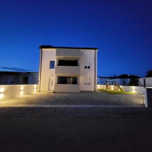 New family apartments Franka, Sabunike