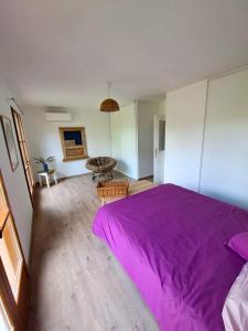 Villas Villa Haut de Gamme Golf de Pont Royal 6 Personnes, Climatise, Piscine : photos des chambres