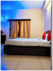 BHUBANESWAR HOTEL # BLUE BELL A BUDGET HOTEL- With wifi & parking facilities - Near Budha Jayanti Park - A Premium Hotel In Bhubaneswar City