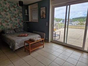 Studio avec terrasse vue mer