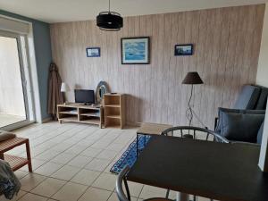 Appartements Studio avec terrasse vue mer : Appartement 1 Chambre