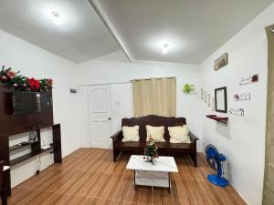 Eulmar Guesthouse In Olango