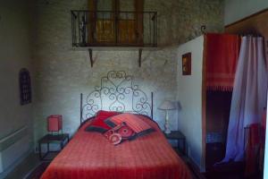 Maisons de vacances Beautiful Provencal villa with pool and jacuzzi : photos des chambres