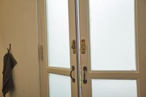 Spacious duplex 2 BR apartment max 6 guests - 3 min walk to BTS Nana