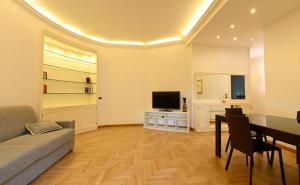 Scarpellini home Parioli