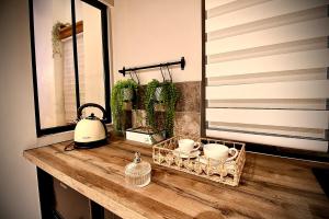 LOr du temps, romantic getaway, private Jacuzzi
