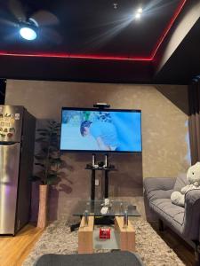 Modern Nordic Noir Suite Cozy Luxury Scenic View