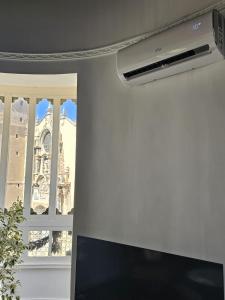 Luminoso ático con vistas a la iglesia, Casa Ángel Giner