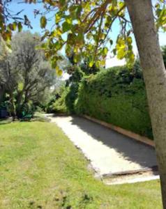 Beautiful apartment 82m2, WiFi, Air conditioning, sea view & pool & tennis