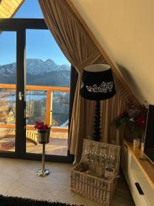 Schronisko Zmysłów - Apartament 7