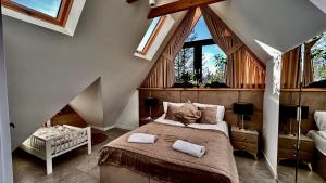 Schronisko Zmysłów - Apartament 7