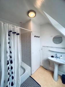 Maisons de vacances Jolie maison, idealement situee : photos des chambres