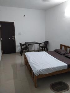 Chandragiri Lodging