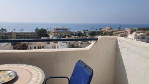 Vistas al mar, balcon, piscina y a 2min de la playa