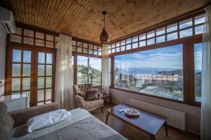 Ellas Sea View Villa